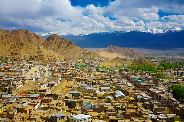 leh-town 1
